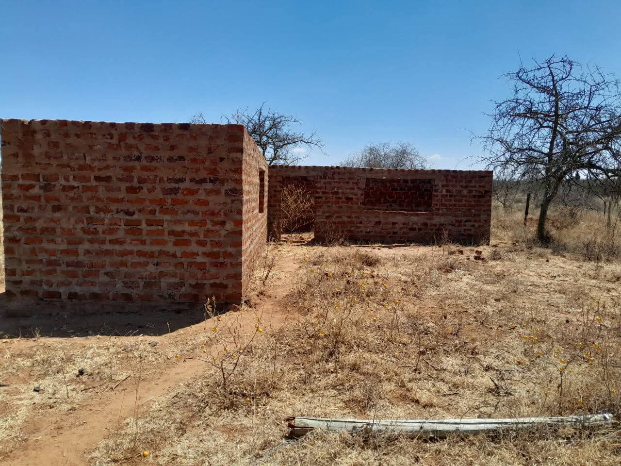 40 acres residential or agricultural land for sale in Namanga Road, Kerero area Image