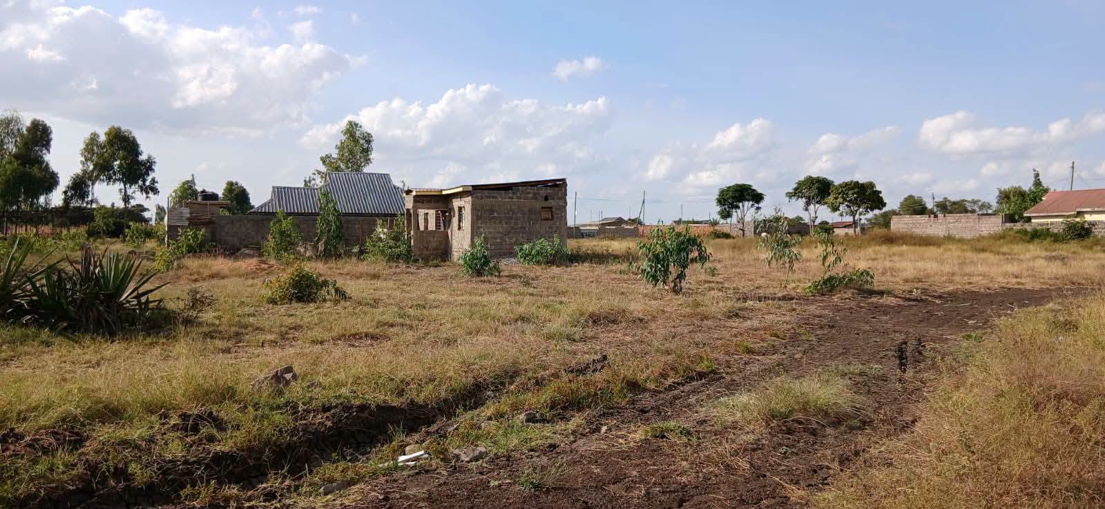 40 by 80 plot for sale at Murera before Ndururumo Shppping Center