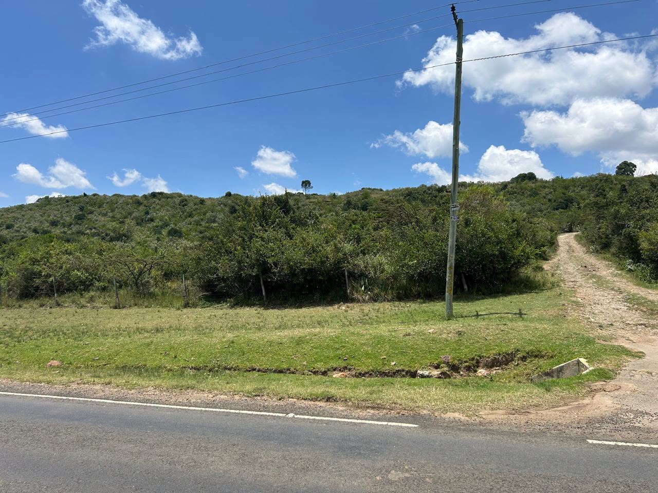 4.3 acre land for sale in Gilgil next to ridgemount estate Image