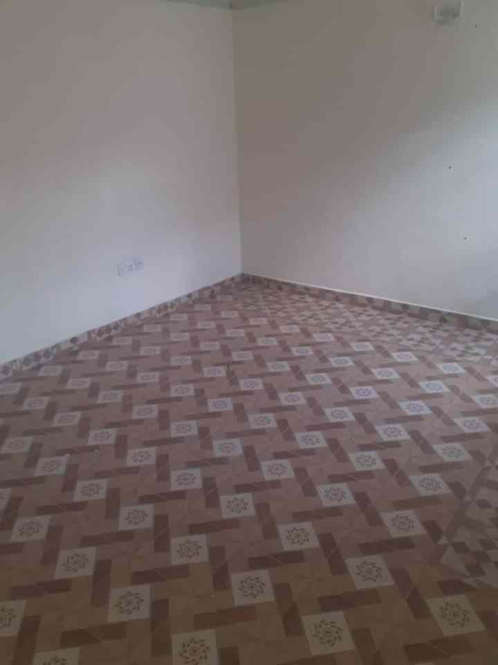 2 bedroom for rent in donholm phase 8