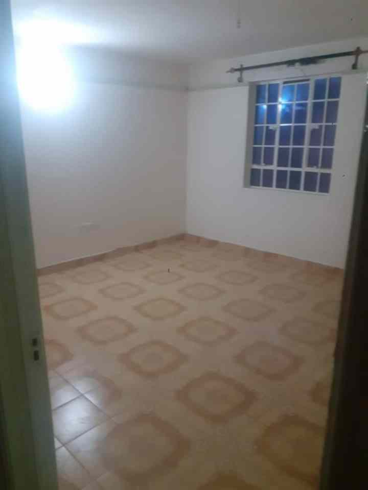 2 bedroom phase 8 donholm to let