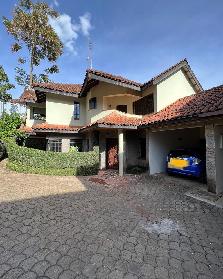 4bedroom maisonette plus dsq to let and sale in Spring Valley