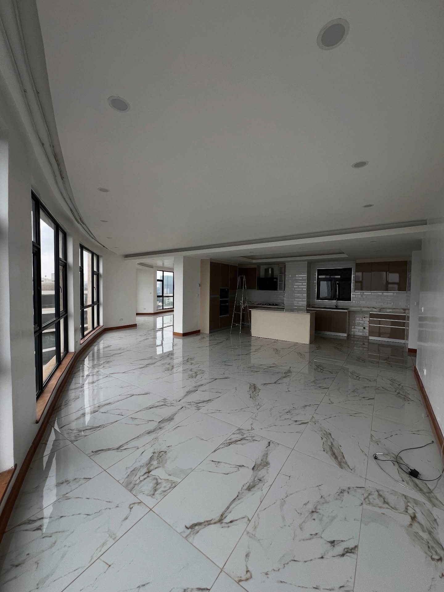 4bedroom penthouse to let in the heart of Westlands area