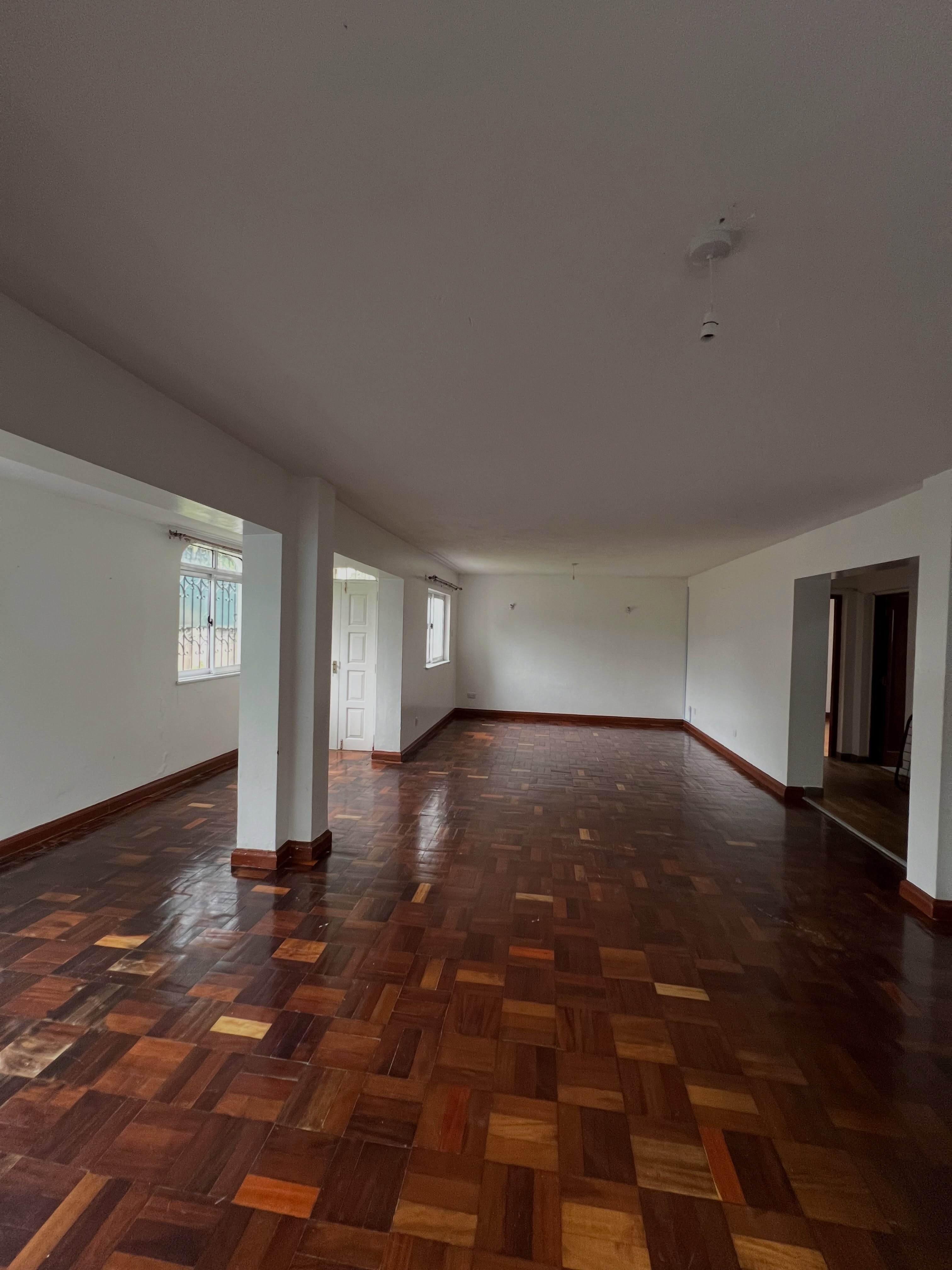 4bedroom with dsq townhouse to let in kilimani