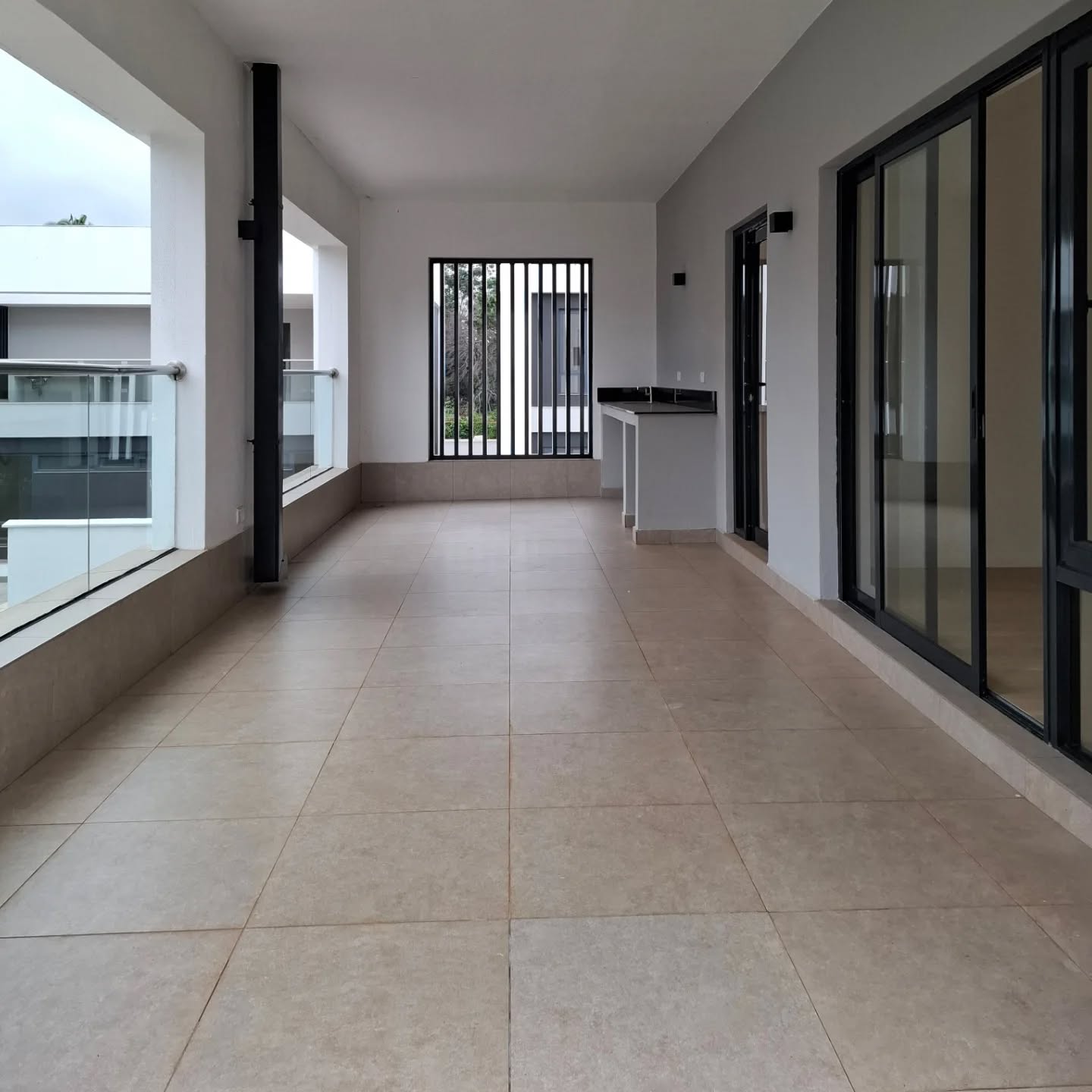 5 and 6 Bedroom Maisonette For Sale in Kyuna Image