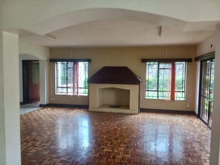 5 Bedroom Bungalow Office Space To Let in Lavington Image