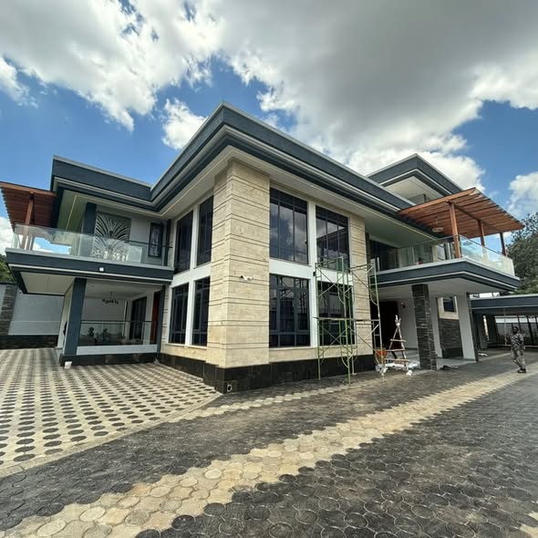 5-Bedroom Fully Furnished Maisonette To Let & For Sale in Runda