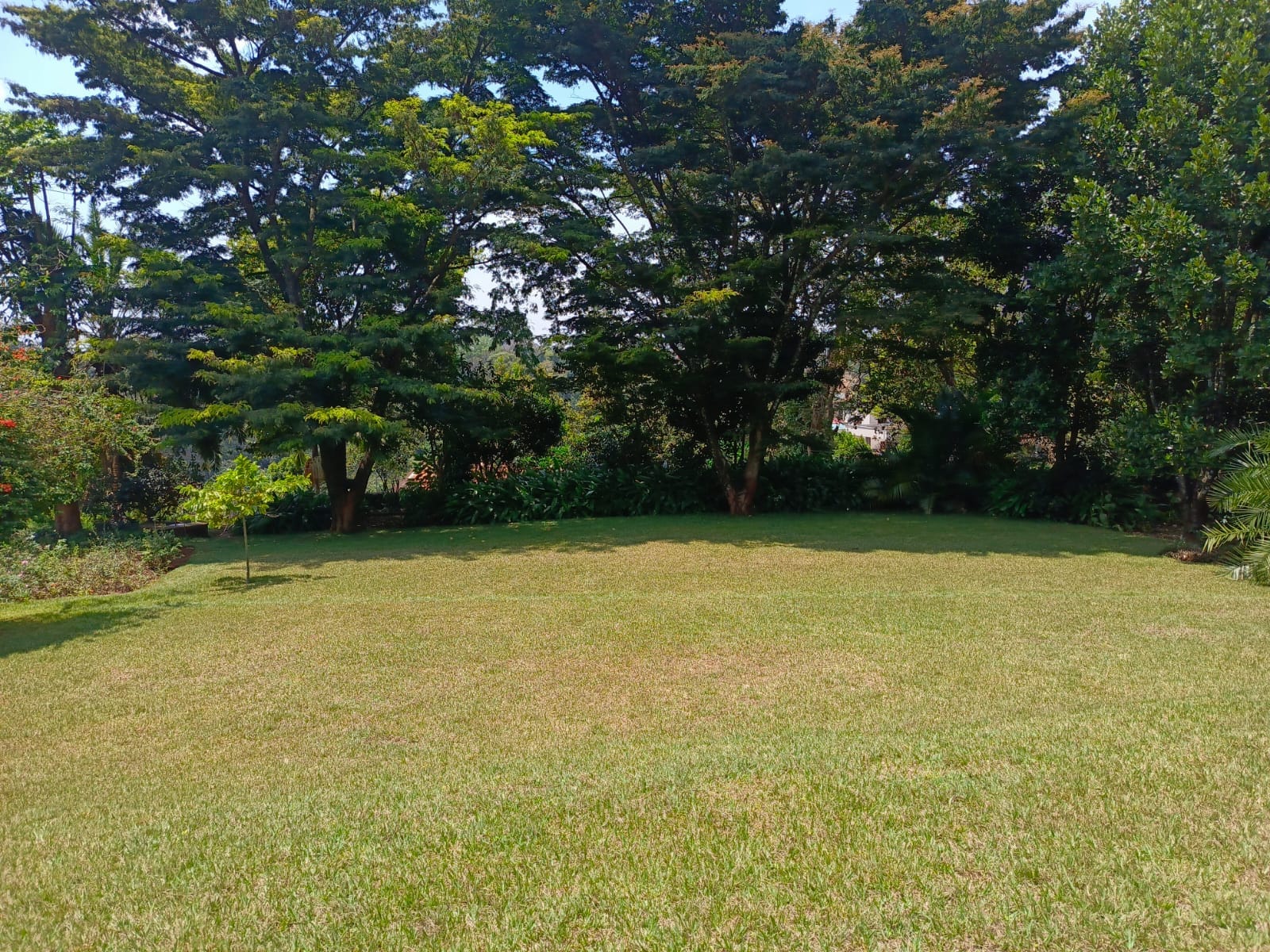 5 bedroom house on 1 acre for sale in Lower Kabete Image