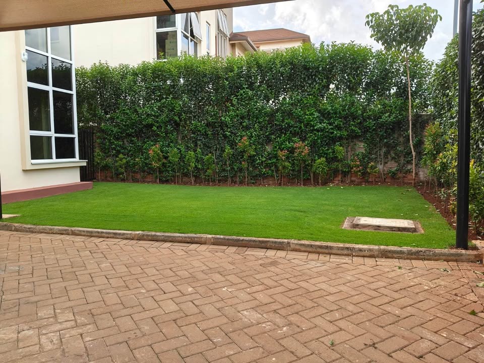 5-Bedroom Luxury Maisonette To Let in Runda Image