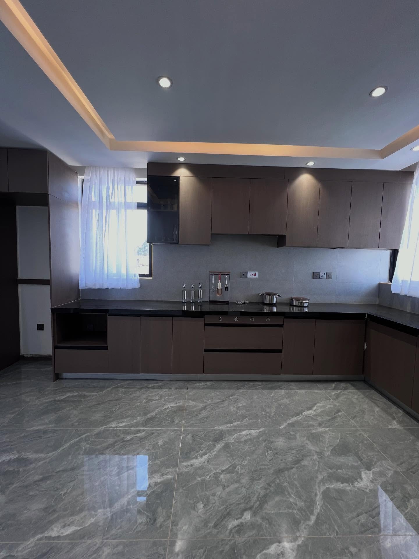 5 Bedroom Maisonette + DSQ & Office Room For Sale in Kikuyu, Kamangu Image