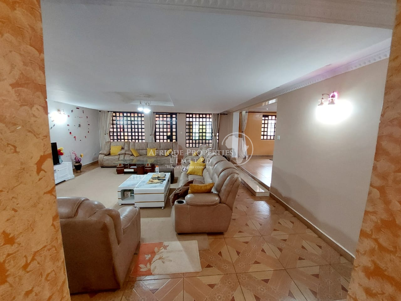 5 Bedroom Maisonette For Rent in Garden Estate Image