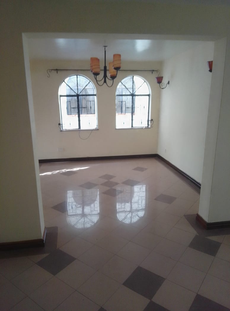 5 bedroom maisonette for rent in Riverside drive Image