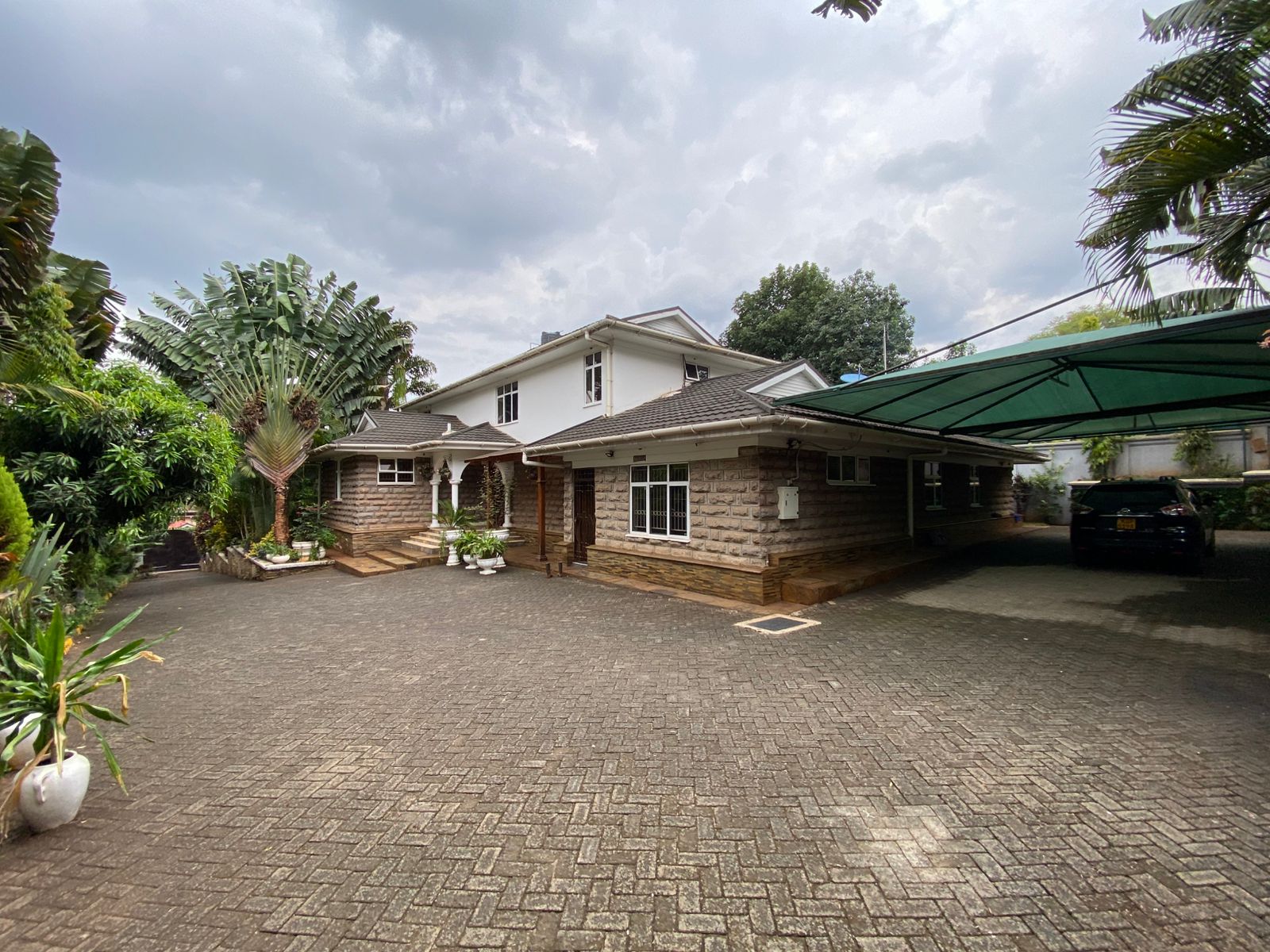 5 bedroom maisonette for rent in Runda Image