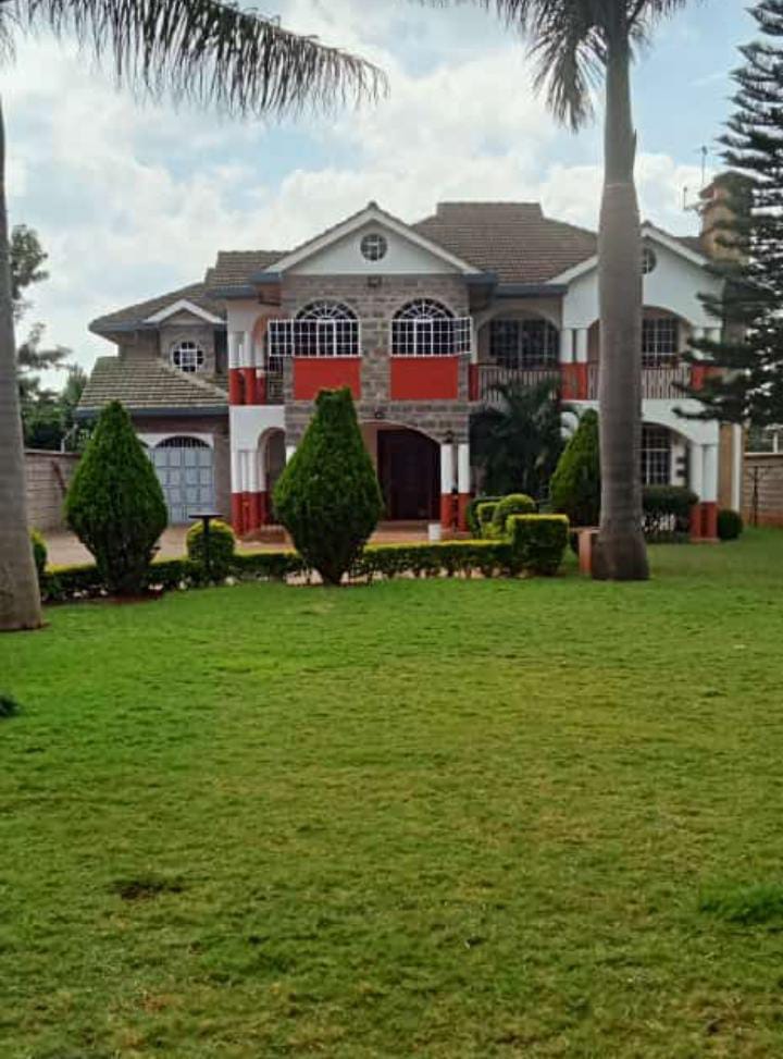 5 Bedroom Maisonette For Sale in Garden Estate.