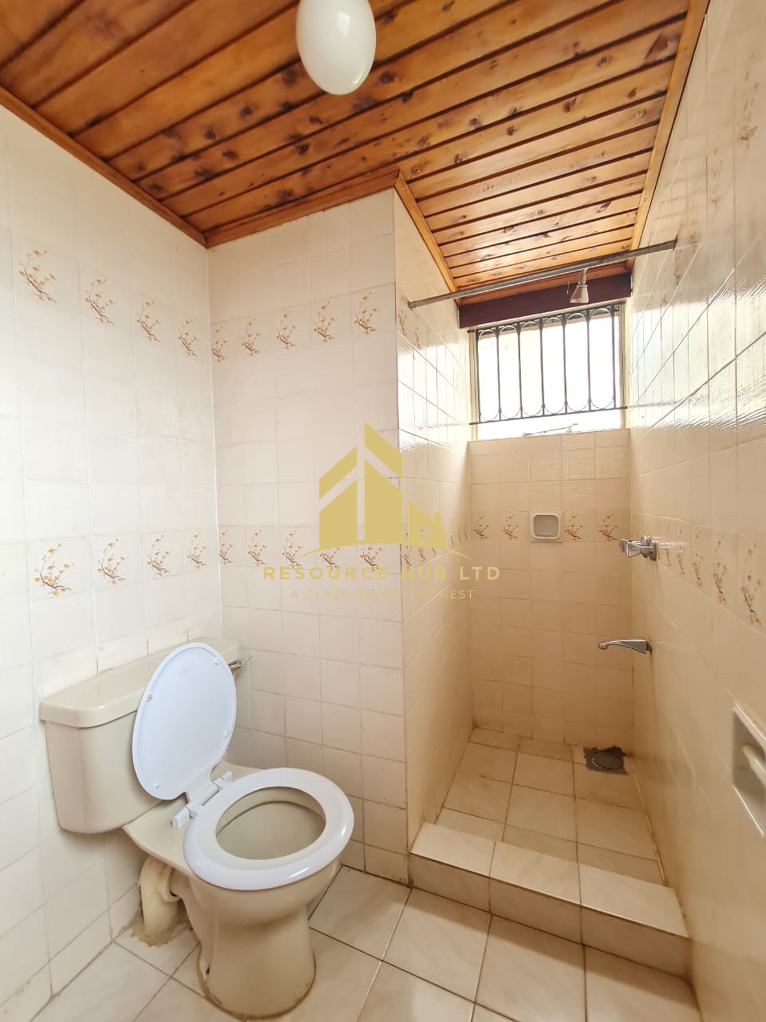 5 bedroom maisonette for sale in Gigiri Image