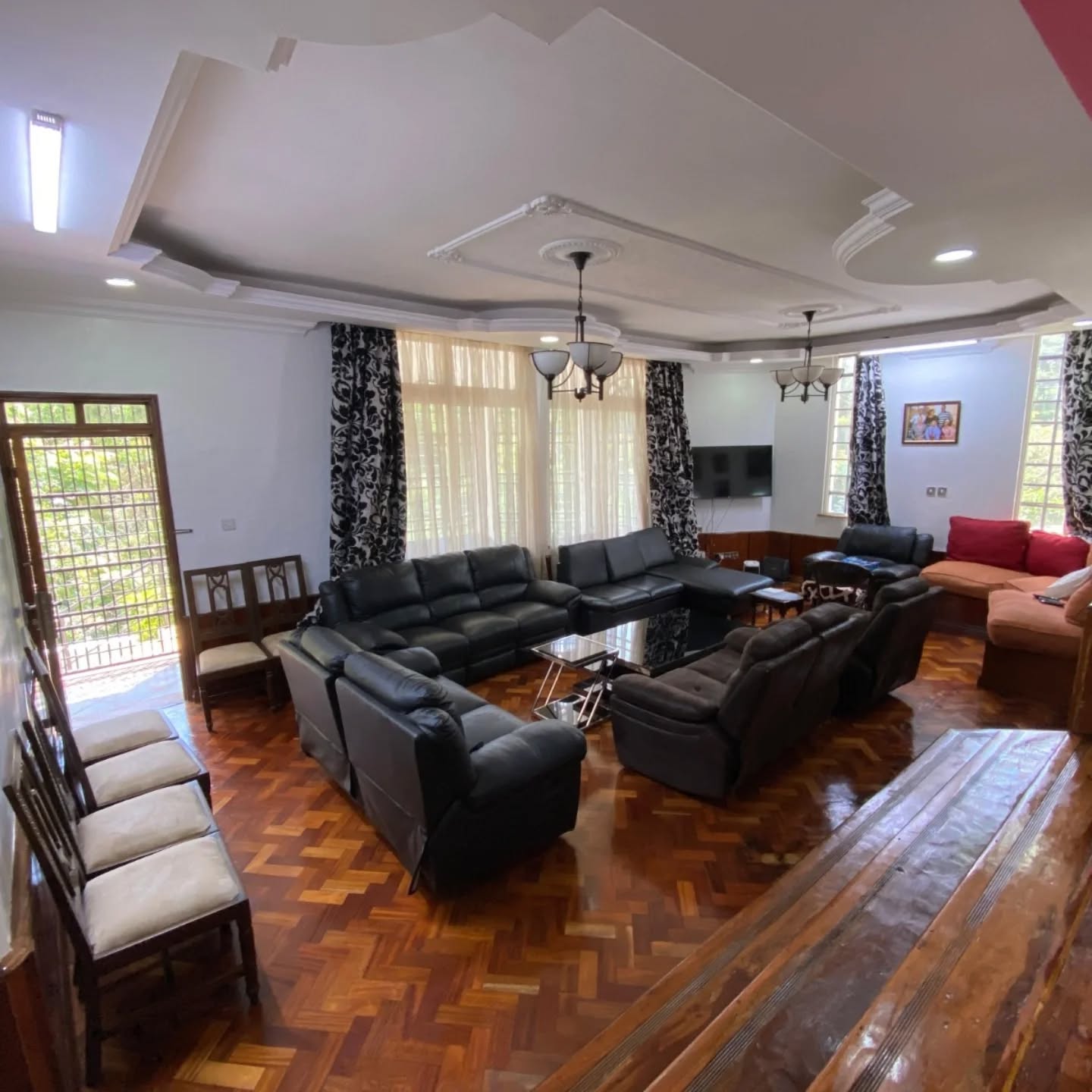 5 bedroom maisonette for sale in Kitisuru Image