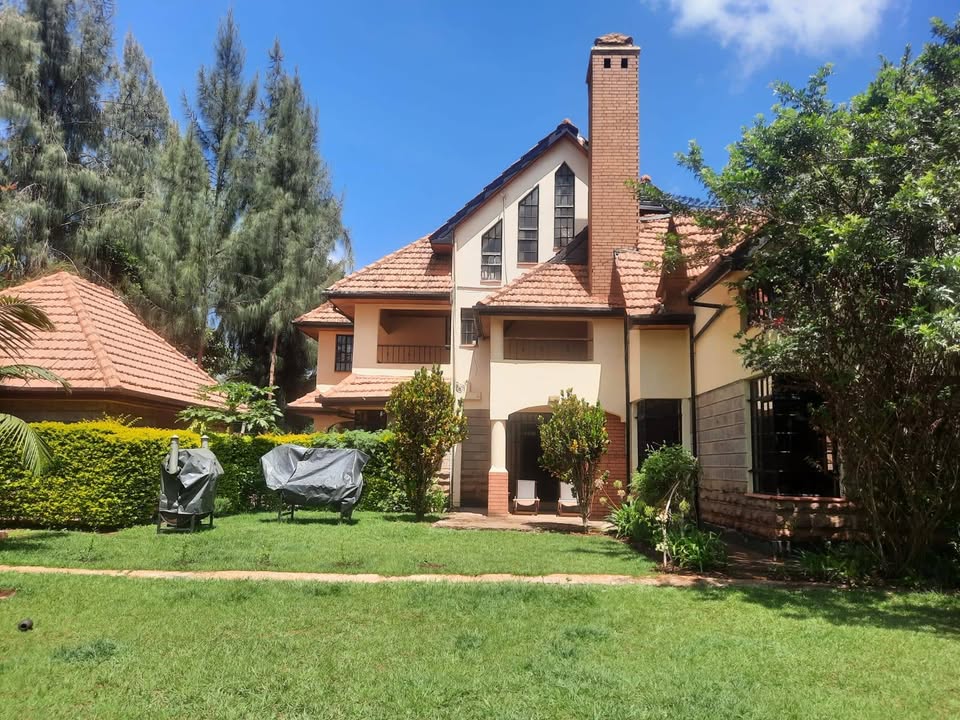 5 bedroom maisonette for sale in Runda Mimosa