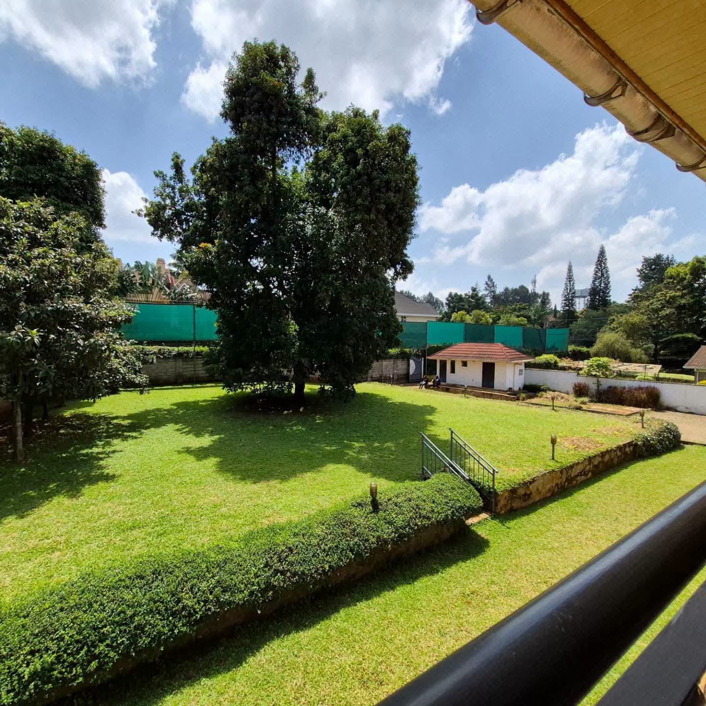 5 Bedroom Maisonette plus Dsq For Rent in Runda