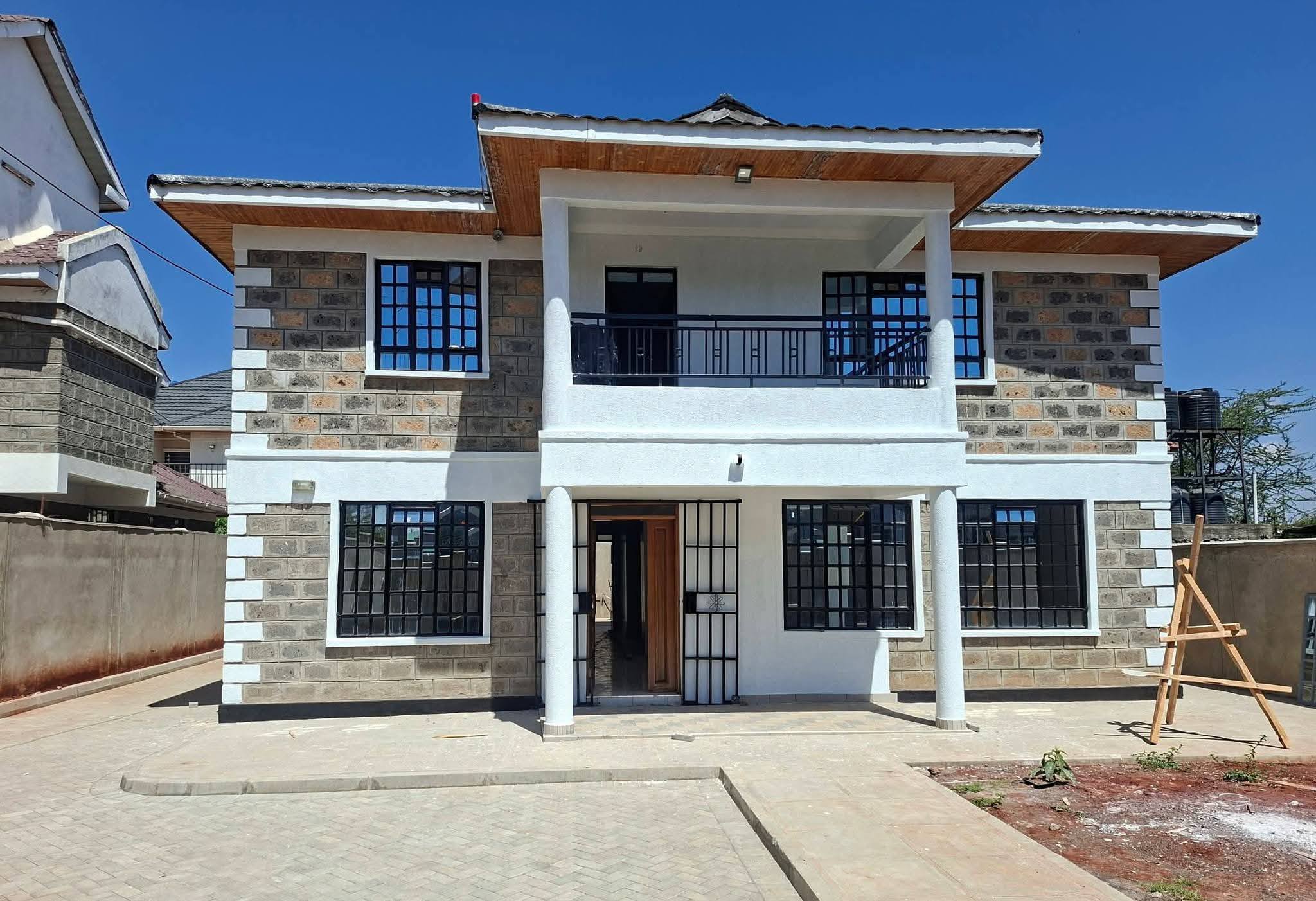 5 bedroom maisonette Plus Dsq in Syokimau, Off Mombasa Road