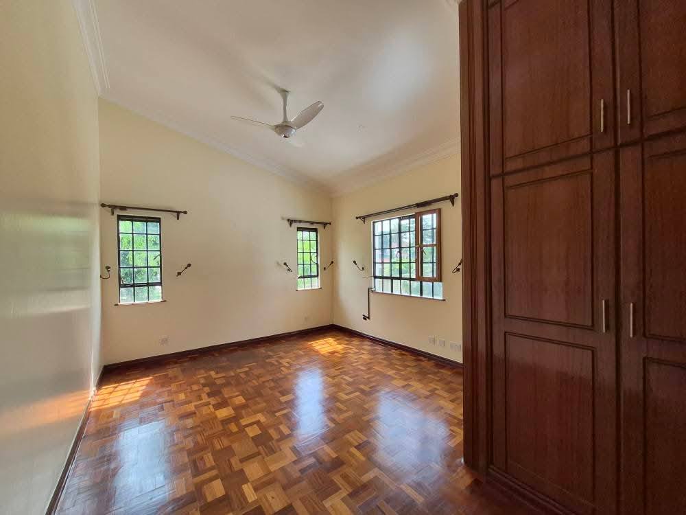 5 Bedroom Maisonette Plus DSQ To Let in Runda Image