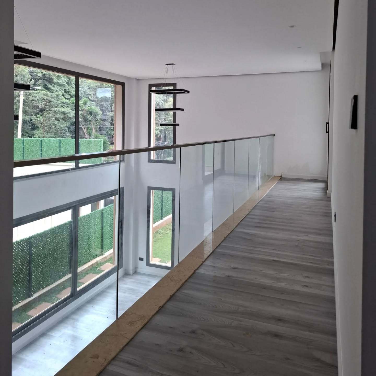 5 Bedroom Maisonette Plus SQ For Sale in Lavington Image