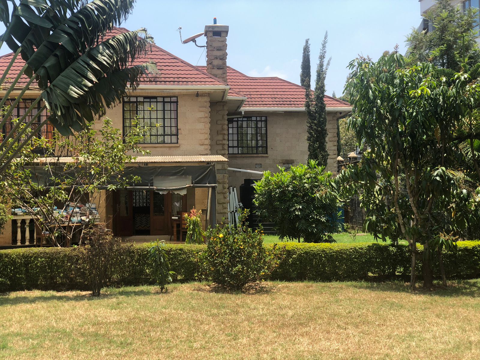 5 bedroom maisonette to let in Karen