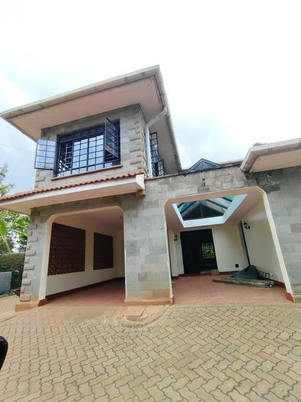 5 Bedroom Maisonette To let in Lavington