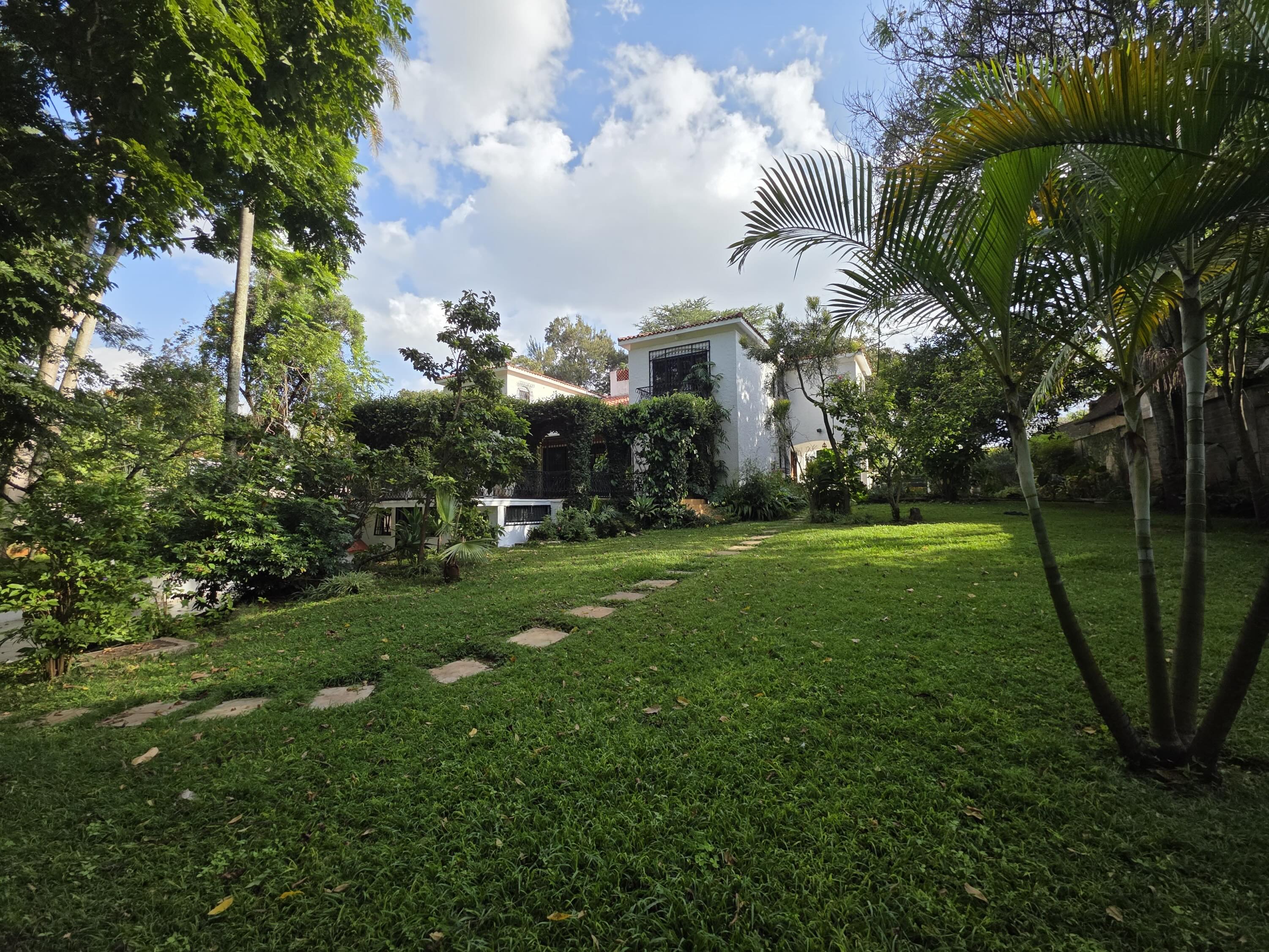 5 bedroom maisonette to let in Muthaiga