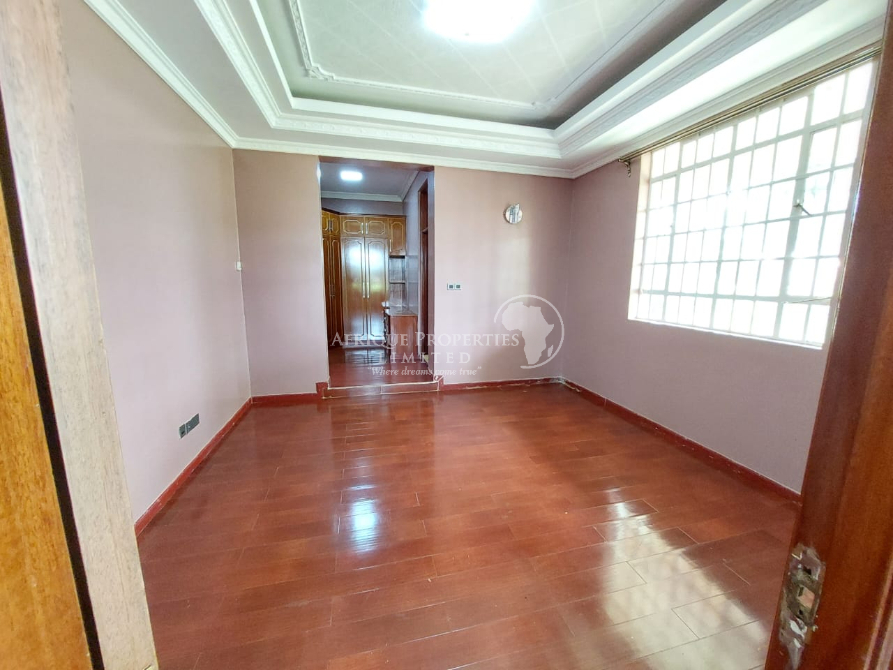 5 bedroom maisonette to let in Runda Image