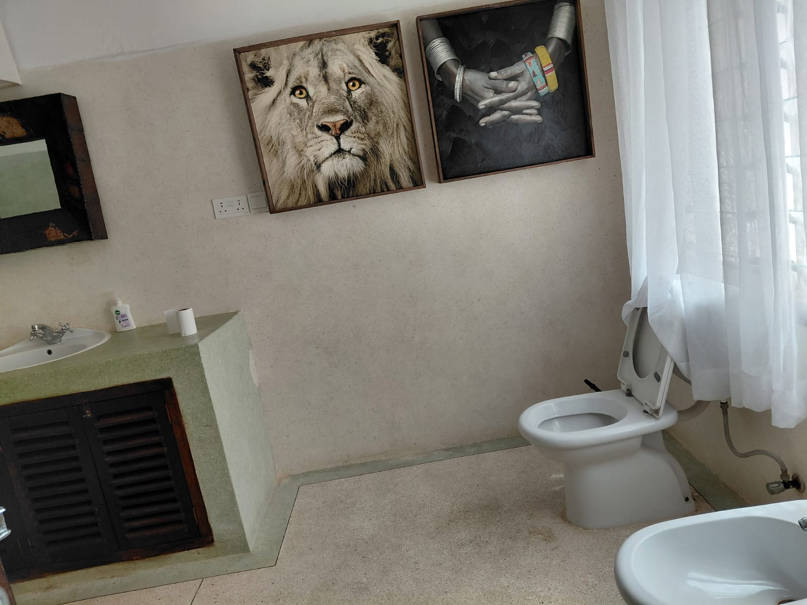 5 bedroom maisonette with SQ for sale in Malindi Image