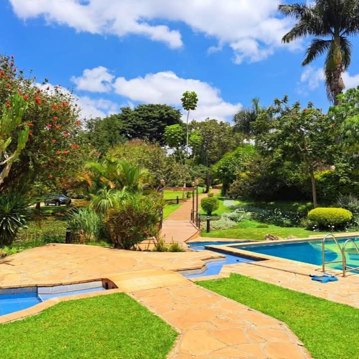 5 bedroom mansion for sale in Kitisuru Image