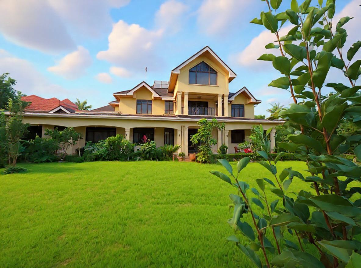 5 BEDROOM MANSIONETTE + 2 SQ'S FOR SALE – MUTHAIGA NORTH Image