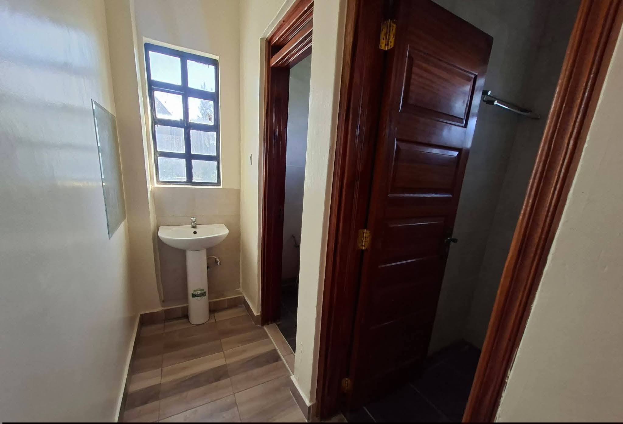 5 Bedroom Master En-suite Plus DSQ Townhouse for Rent/Sale in Syokimau, Off Mombasa Road