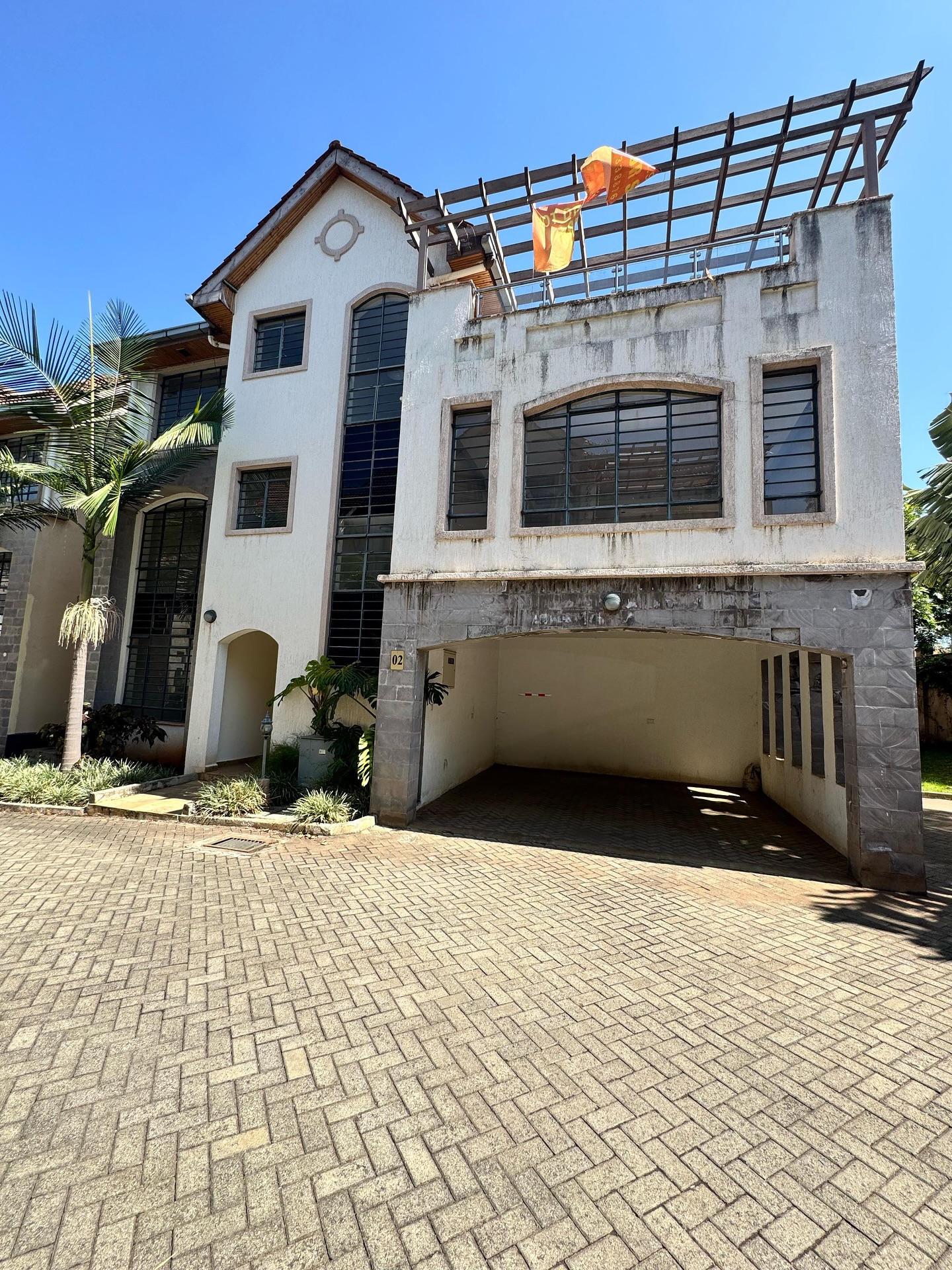 5 bedroom plus dsq townhouse for sale in lavington