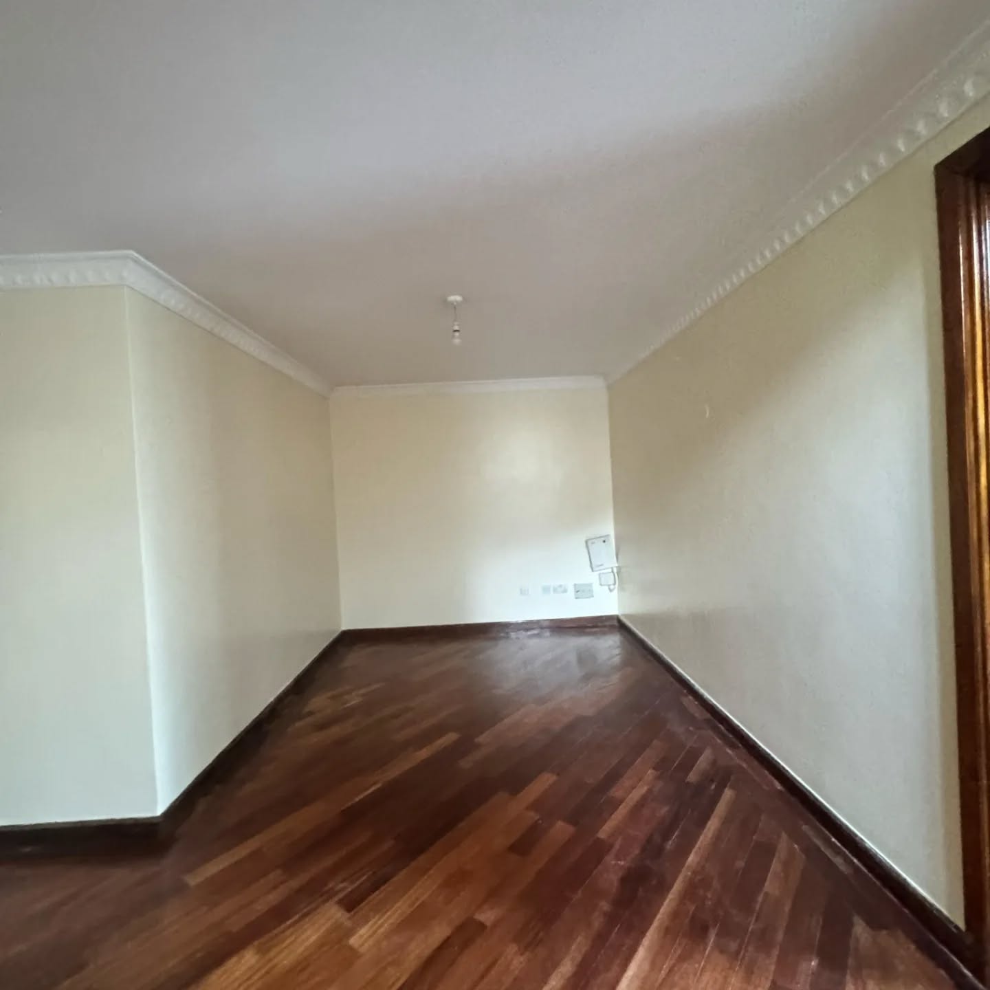 5-Bedroom Townhouse + DSQ To Let in Kileleshwa Image