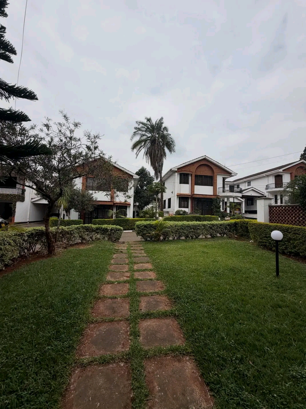 5 Bedroom Townhouse + DSQ To Let in Kilimani – Off Ole Dume Road