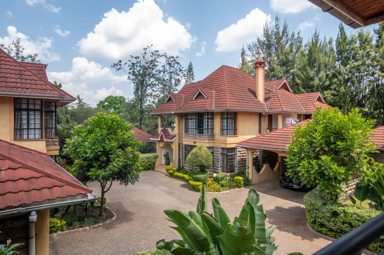 5 bedroom townhouse for sale in Lavington