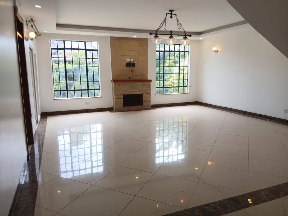 5 BEDROOM TOWNHOUSE TO LET IN KITISURU Image