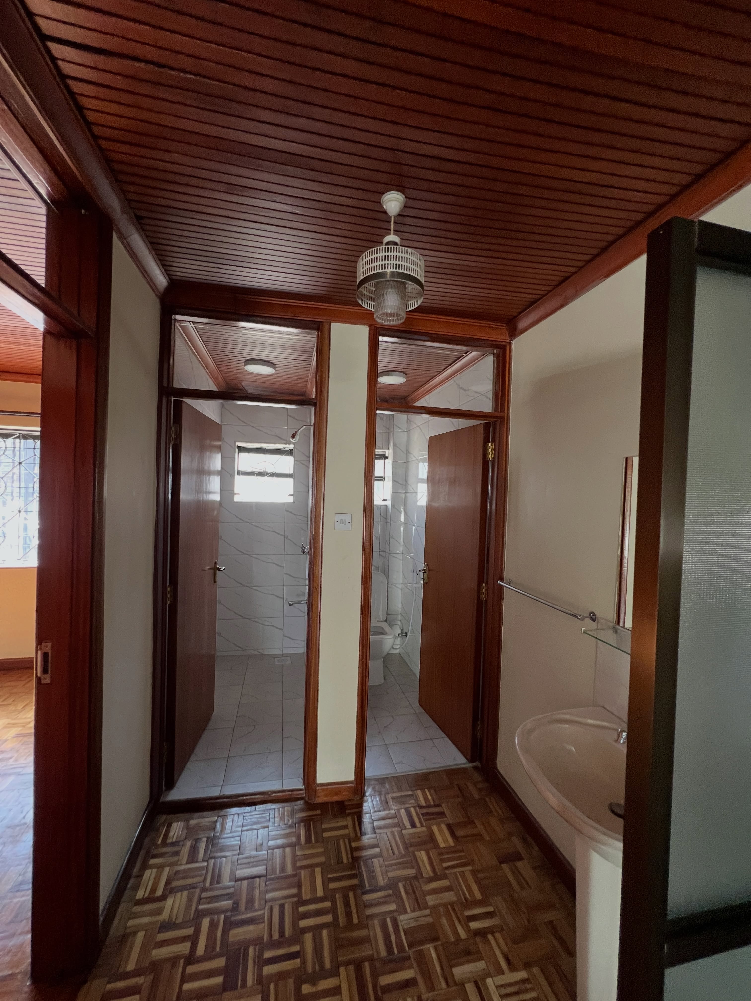 5 bedroom townhouse to let in Spring Valley