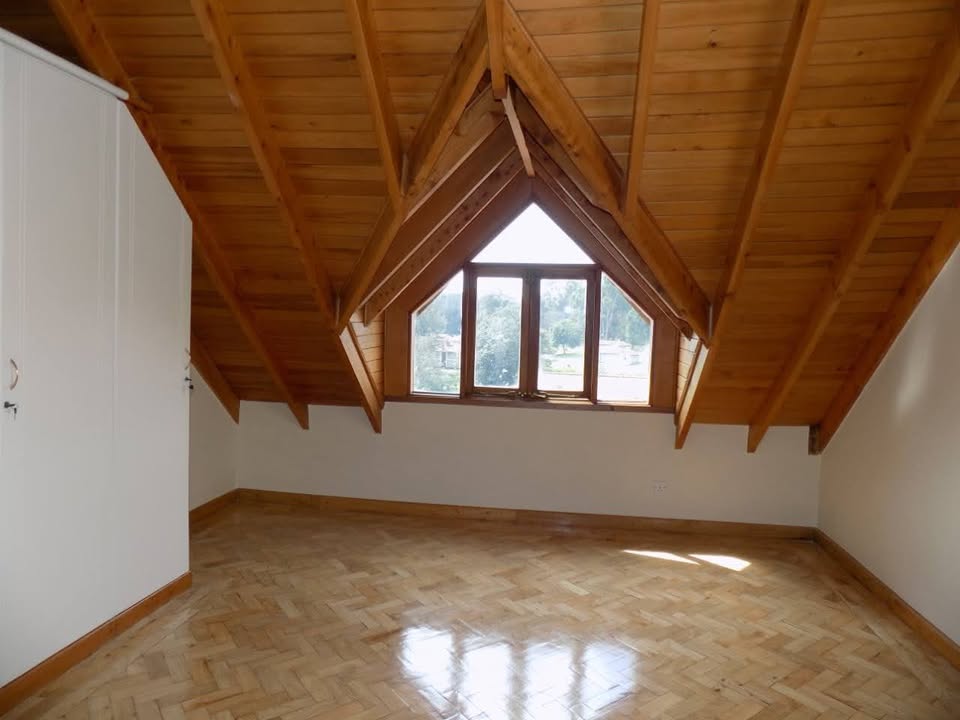 5 bedrooms duplex to let Kileleshwa Estate Image