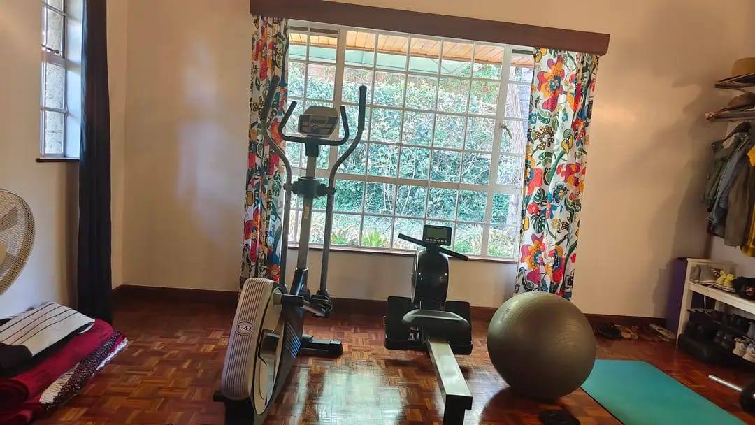 5 bedrooms maisonette in all en-suite , plus DSQ for sale in Lower Kabete Image