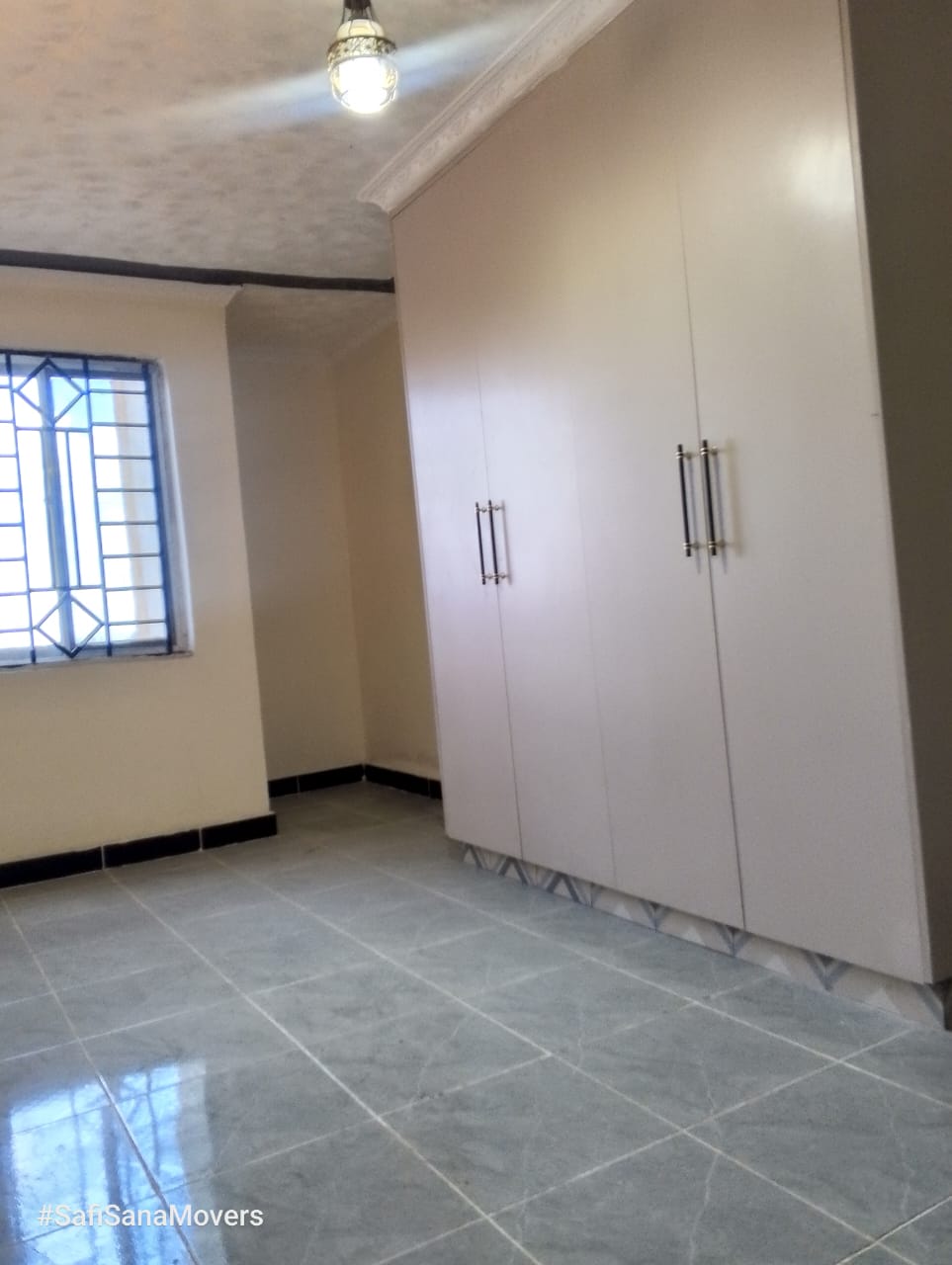 5 Bedrooms Townhouse newly Built To Let in Katani Road Image