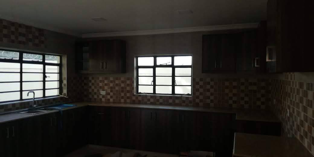 5 bedroon Mansionatte for sale in Syokimau Image