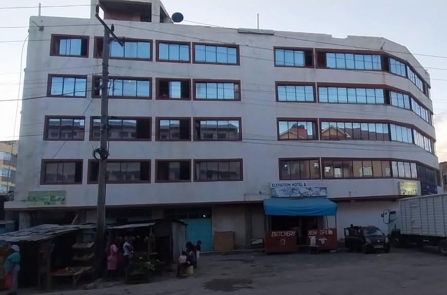 5 storey commercial building with apartments for sale in Kitengela Image