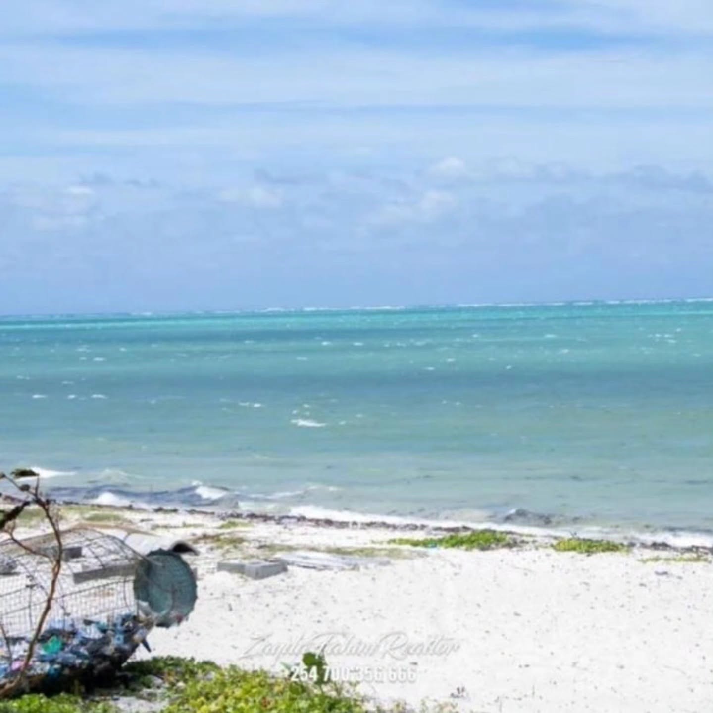 50 × 100 plot for sale in diani south coast Image