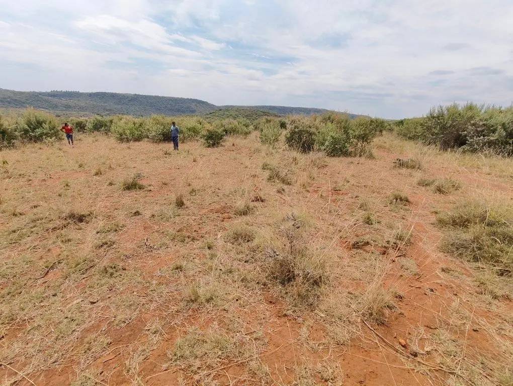 50 by 100 plots for sale in Ngong, kimuka