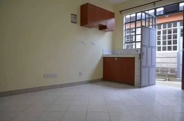 Executive bedsitters for rent along naivasha road Image