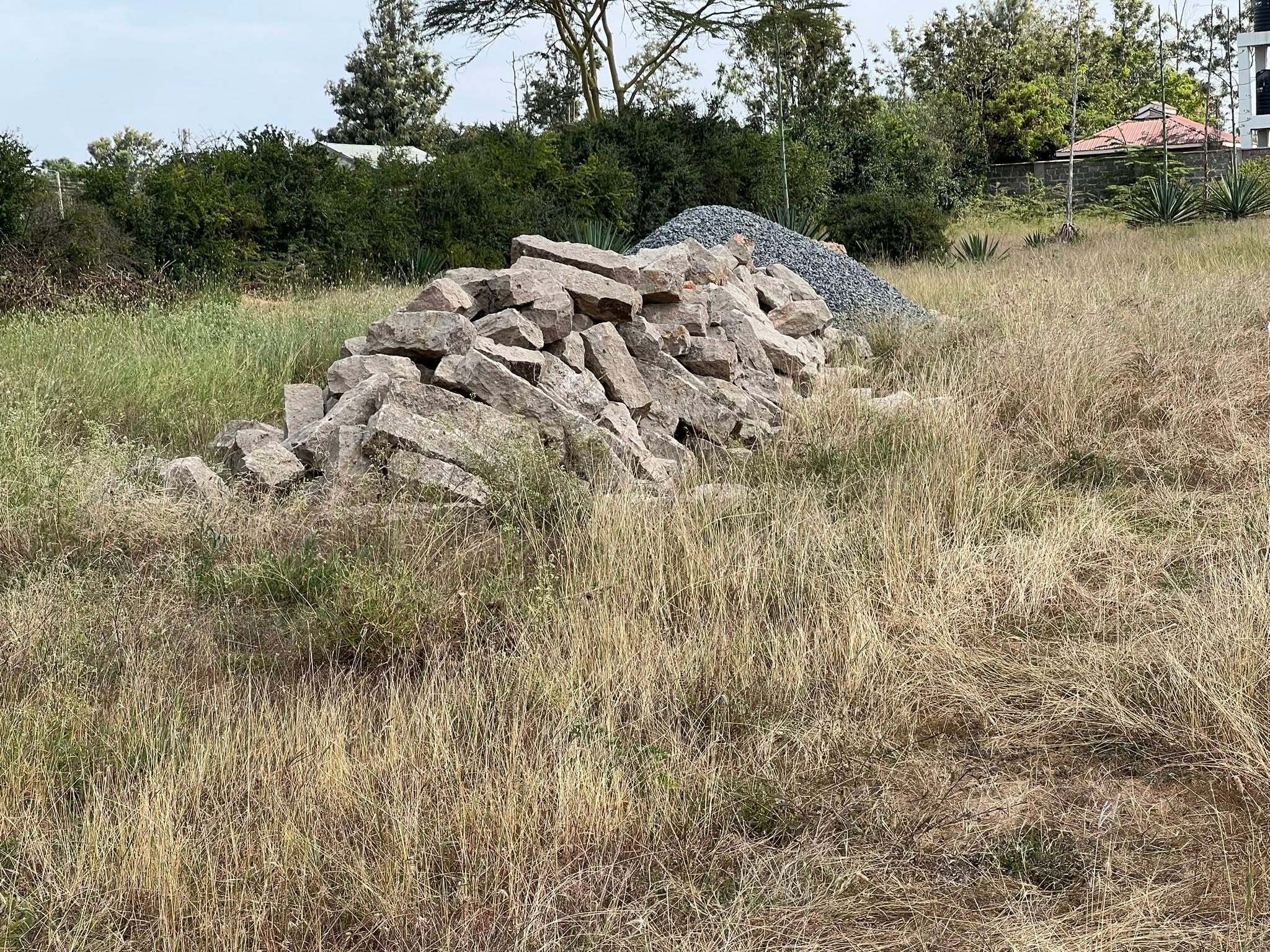 50x100 ft for sale in utawala, kibiku