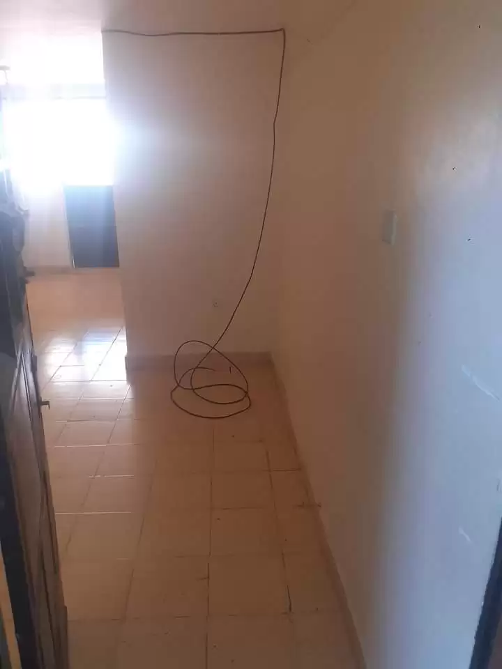 Spacious  2 bedroom for rent in donholm Image