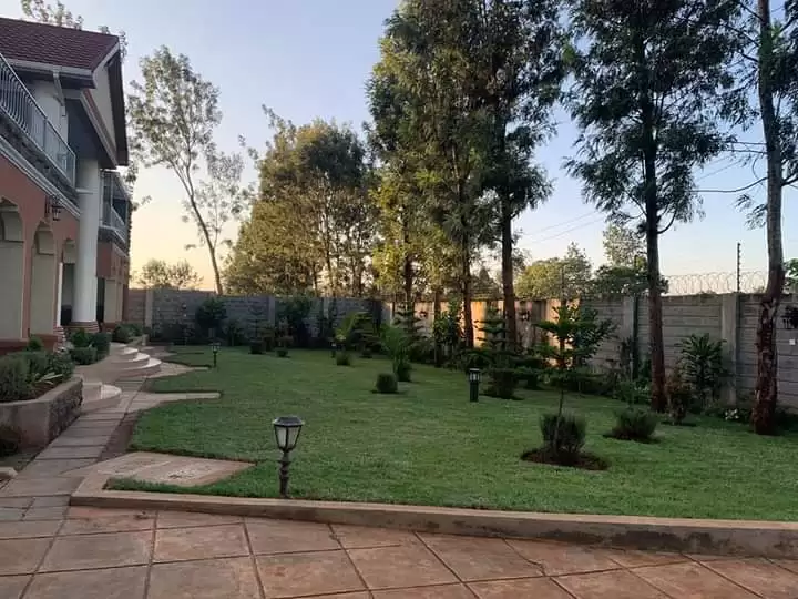 7 bedroom house for sale in Runda Image